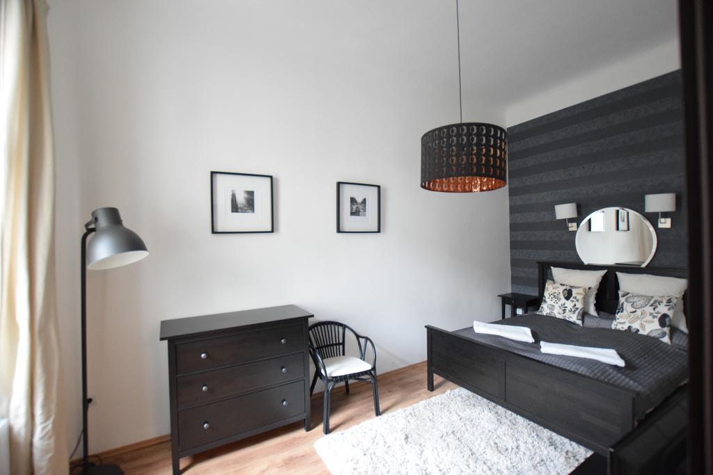 Luxury Apartment By Hi5-Varoshaz Suite Budapest Exterior foto